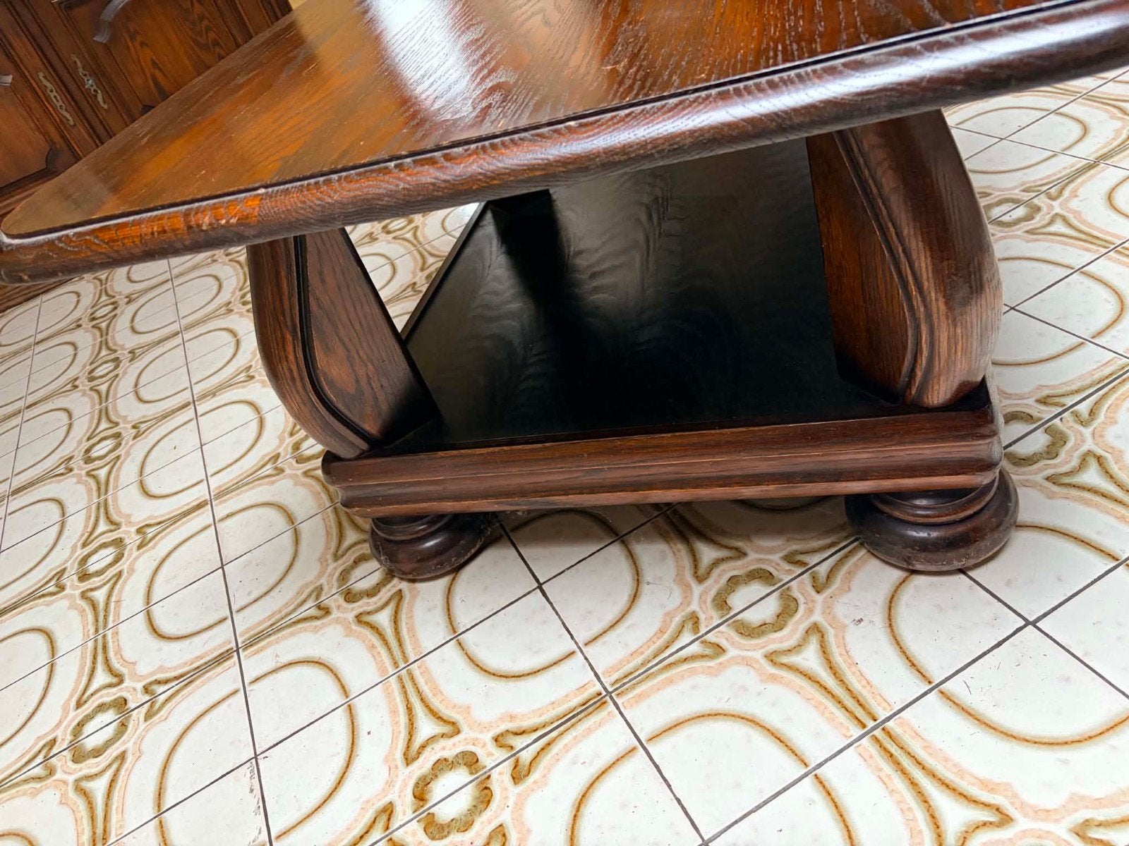 Table de salon en chêne, Enlèvement