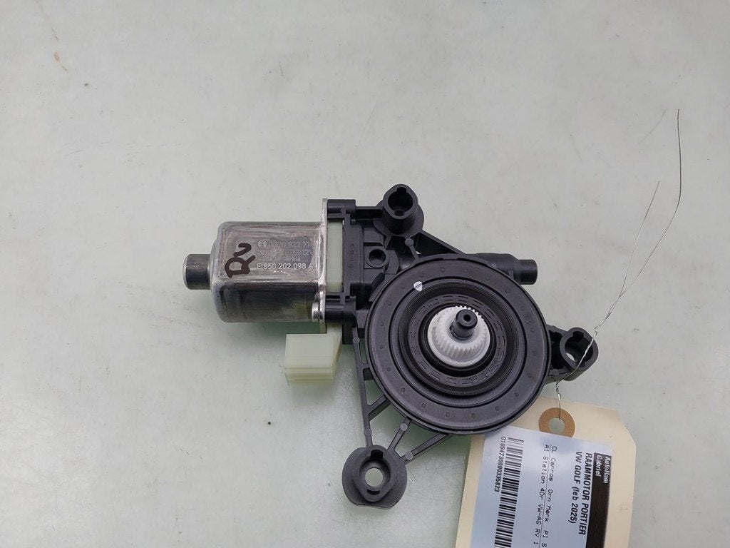 MOTEUR LEVE VITRE ELECTRIQUE Golf VIII Variant (GC5), Autos : Pièces & Accessoires, Utilisé, Volkswagen