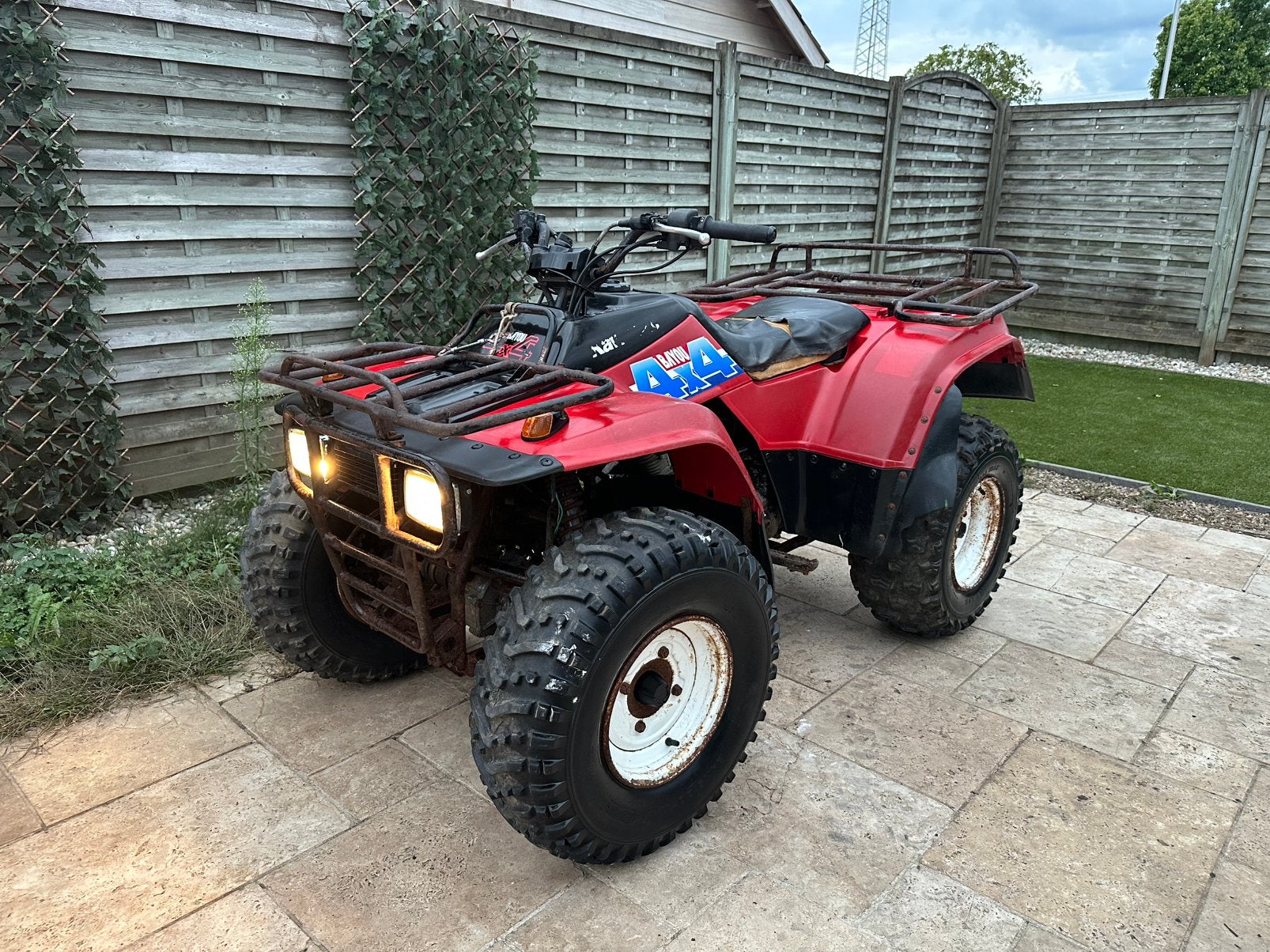 Kawasaki KLF Klf 300 4 takt 4x4 bayou quad, Motos, Quads & Trikes, 300 cm³, 12 à 35 kW, 1 cylindre