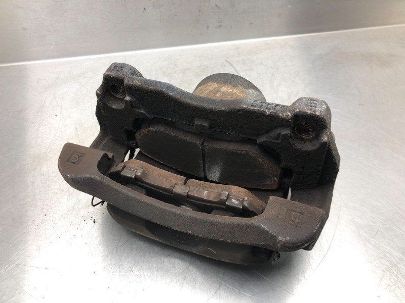 REMKLAUW LINKS VOOR ABS Nissan Qashqai (J11) (01-2013/-), Gebruikt, Dhr. M. Roggen, Marinus@Japoto.nl, Stadsweg 37 37
9917 PV  WIRDUM GR., NL
