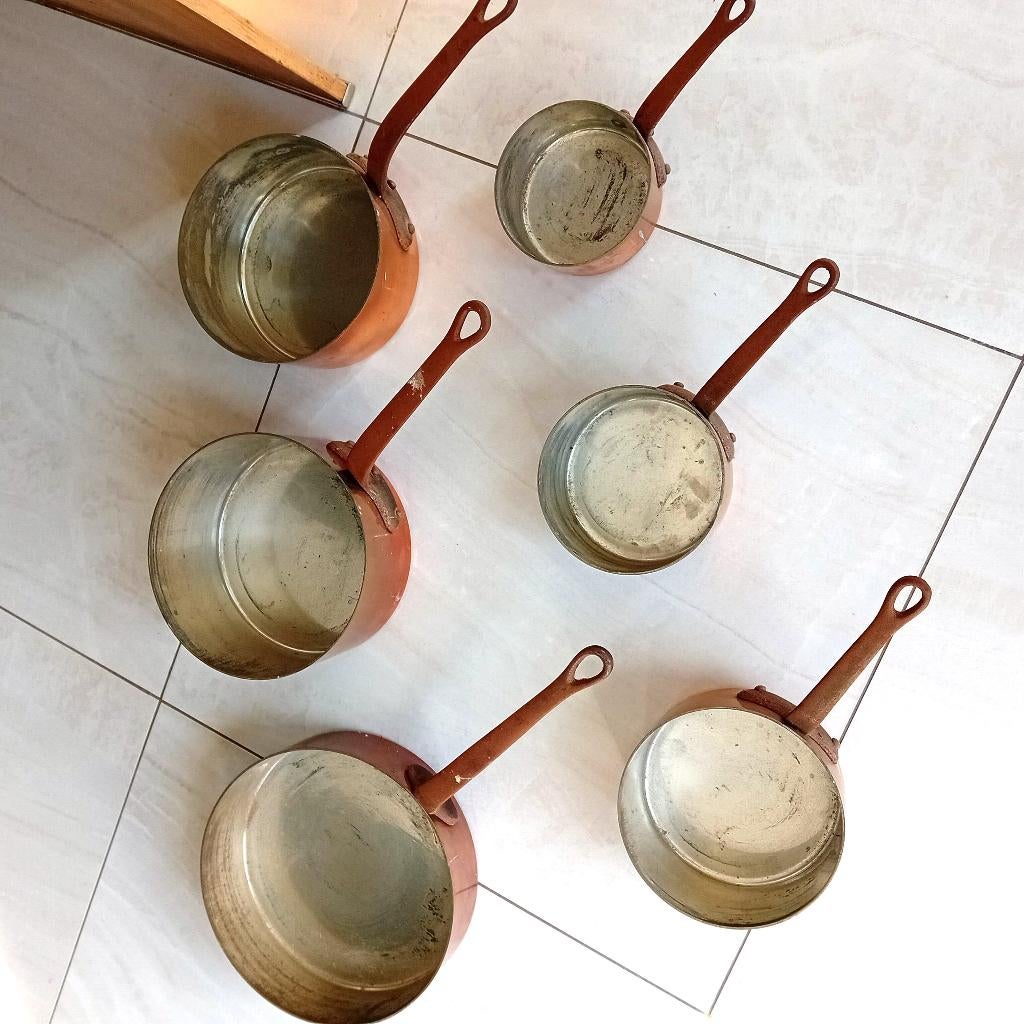 Set de 6 pots en cuivre, Enlèvement ou Envoi, Comme neuf, Autres matériaux, Ensemble de casseroles