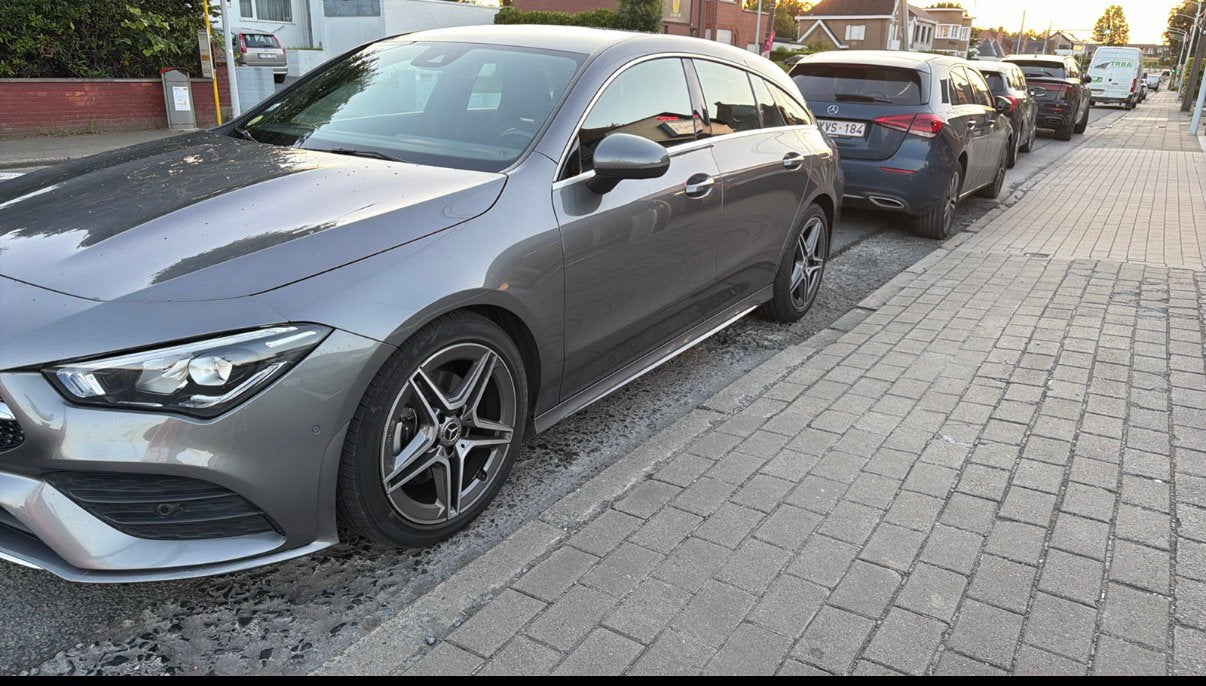 Mercedez cla shooting amg line, Achat, Boîte manuelle, 5 portes, Particulier