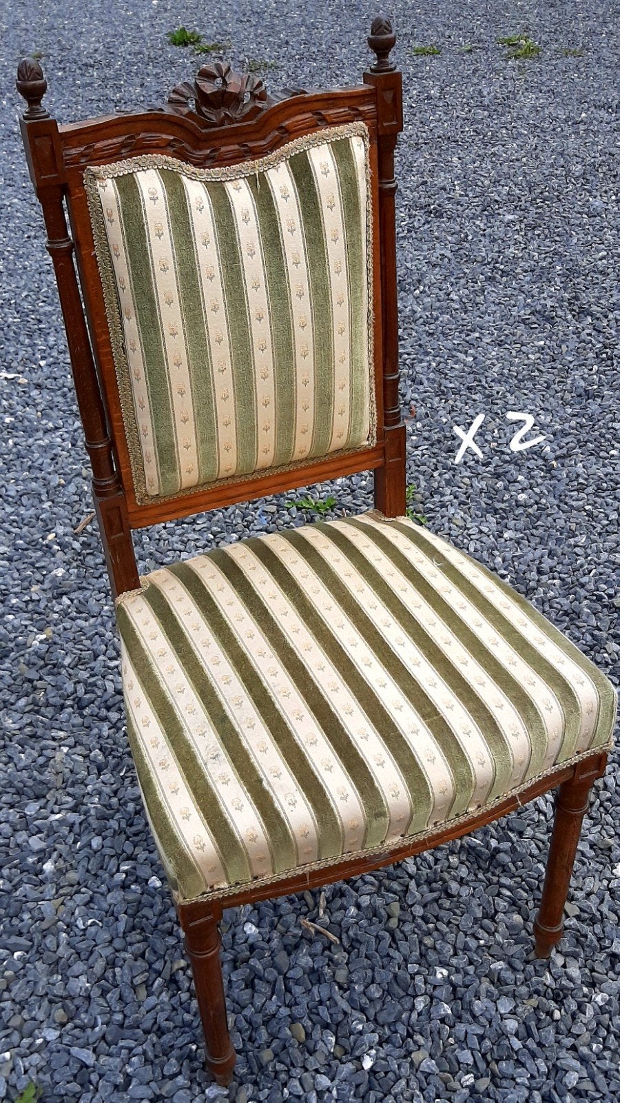 Lot de 2 chaises et 2 fauteuils style Louis XVI, Enlèvement