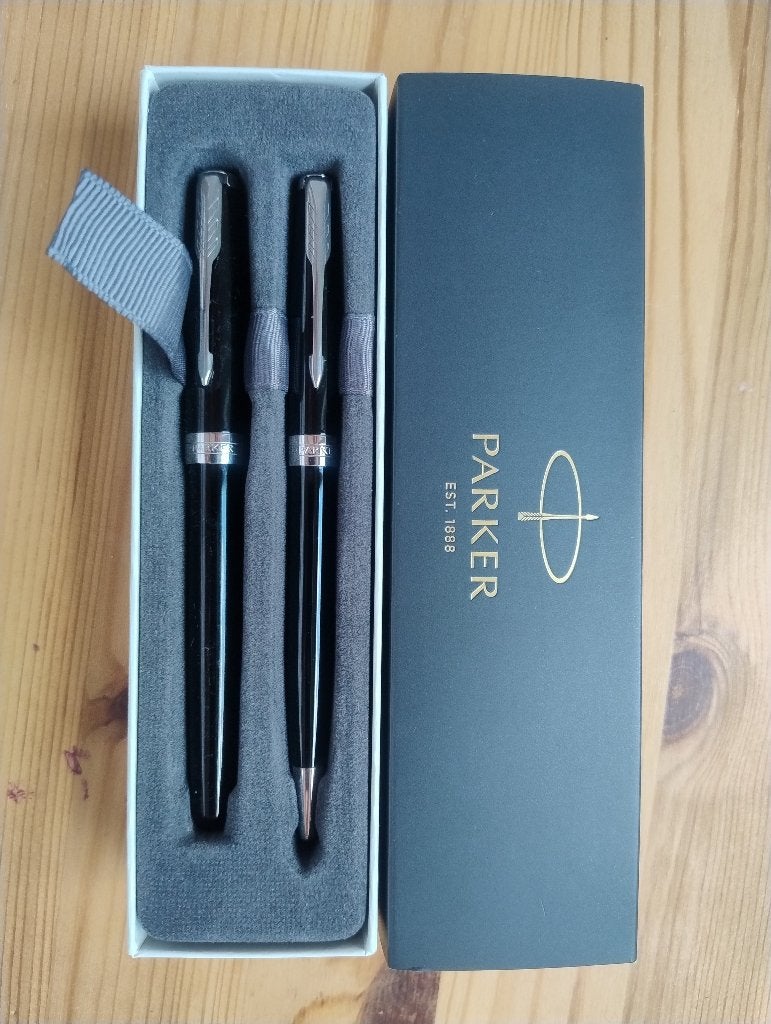 Parker Sonnet pennenset - balpen en rollerball (zwart), Met doosje, Ophalen of Verzenden, Zo goed als nieuw, Parker