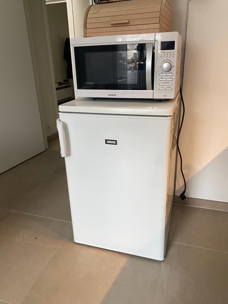 Frigo met diepvriesvak, Avec compartiment congélateur, Comme neuf, Enlèvement, 45 à 60 cm
