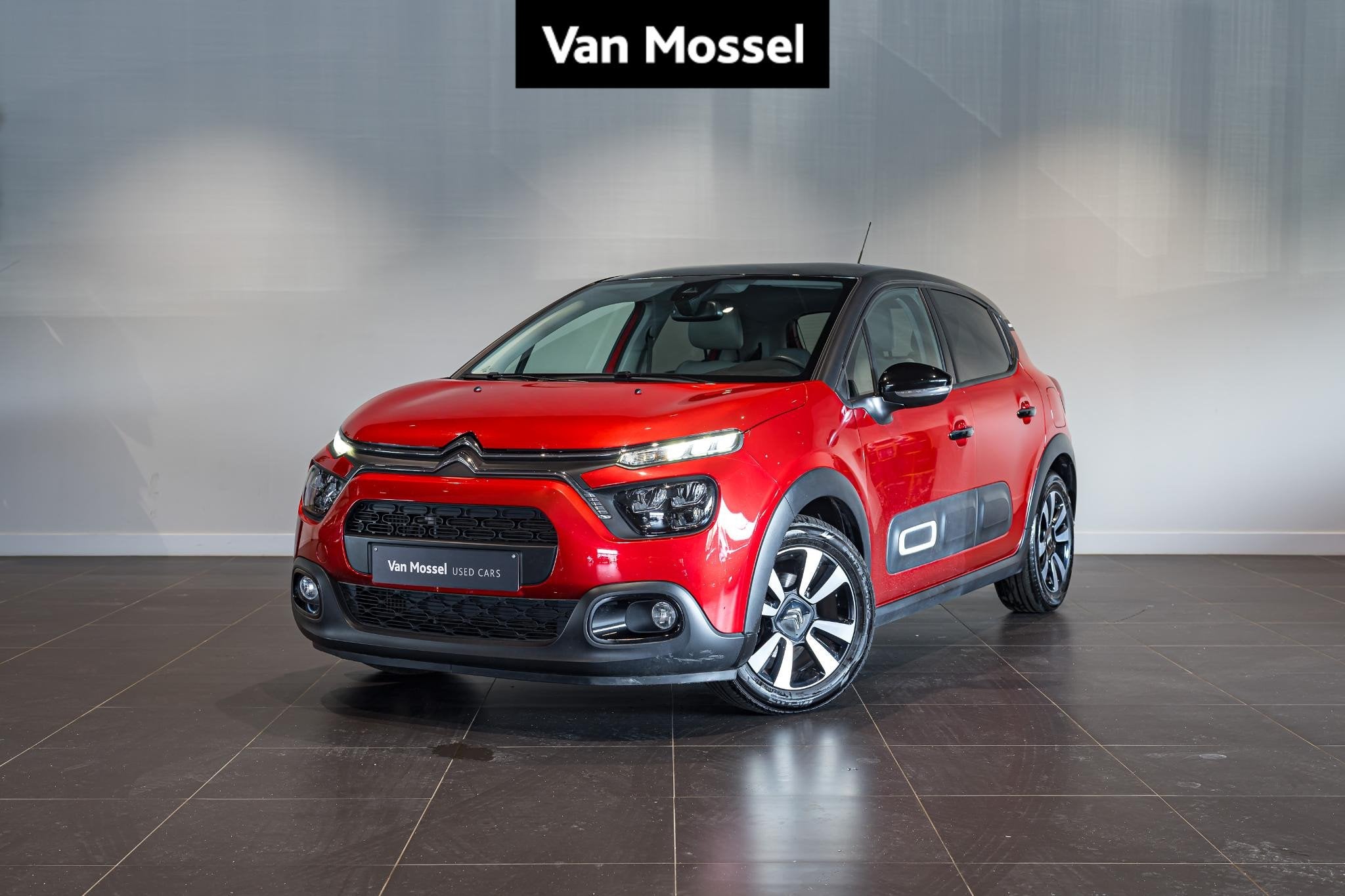 Citroen C3 1.2 PureTech 110 S&S MAN6 Feel | Camera | PDC A |, Auto's, Dealer onderhouden, Euro 6, 1199 cc, 1165 kg