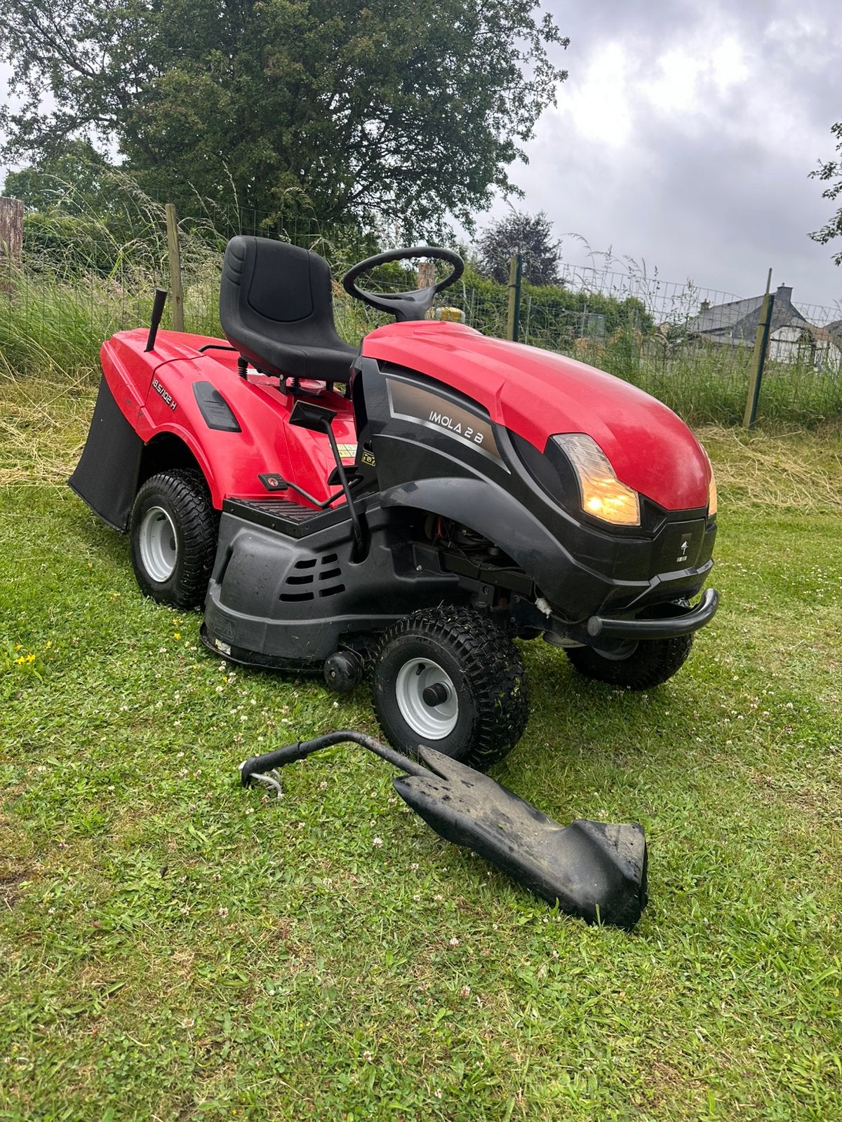 Tracteur tondeuse hydrostatique 18,5 chevaux, Enlèvement, Comme neuf