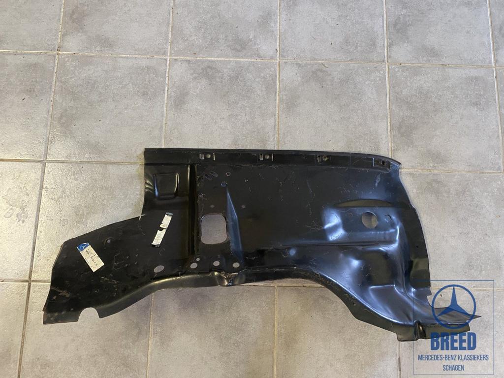 NOS binnenscherm links voor Mercedes-Benz W114 W115 /8, Auto-onderdelen, -, Nieuw, Ophalen of Verzenden, Bumper