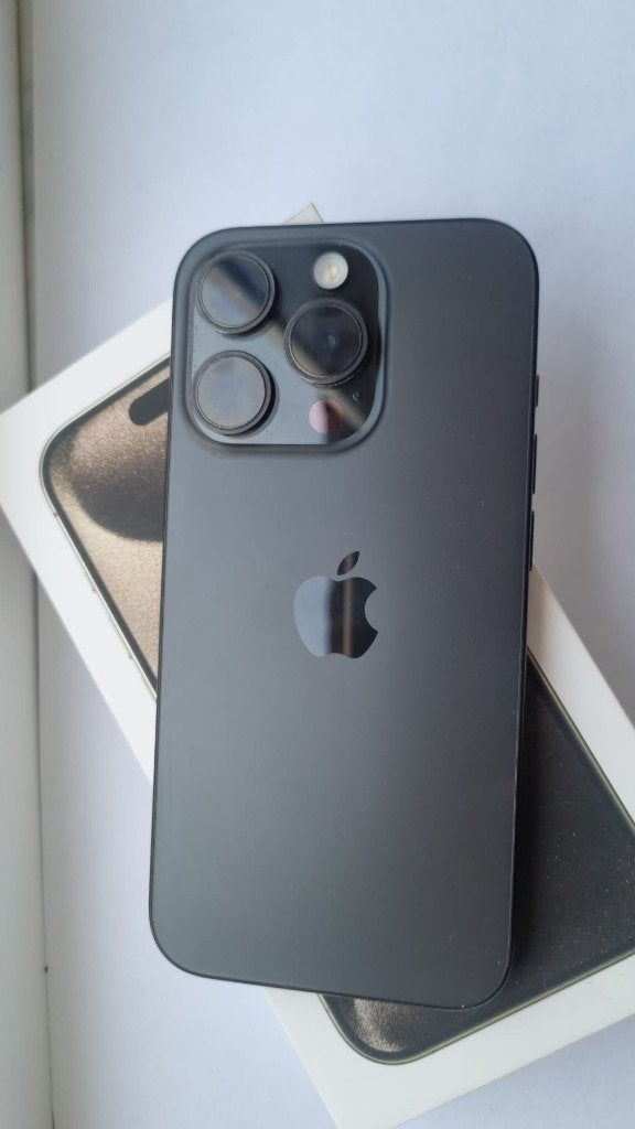 iPhone 15 Pro 256 Gb, Télécoms, 256 GB, Enlèvement ou Envoi, 88 %, Comme neuf