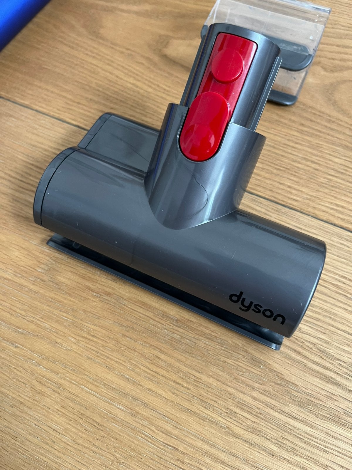 Mini brosse dyson, Enlèvement ou Envoi, Comme neuf