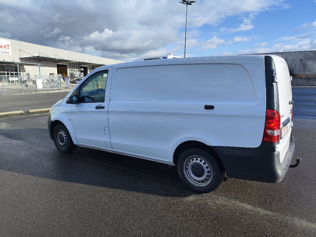 Mercedes vito 116 cdi frigorifique 12/2023, 3 places, Carnet d'entretien, Diesel, Automatique