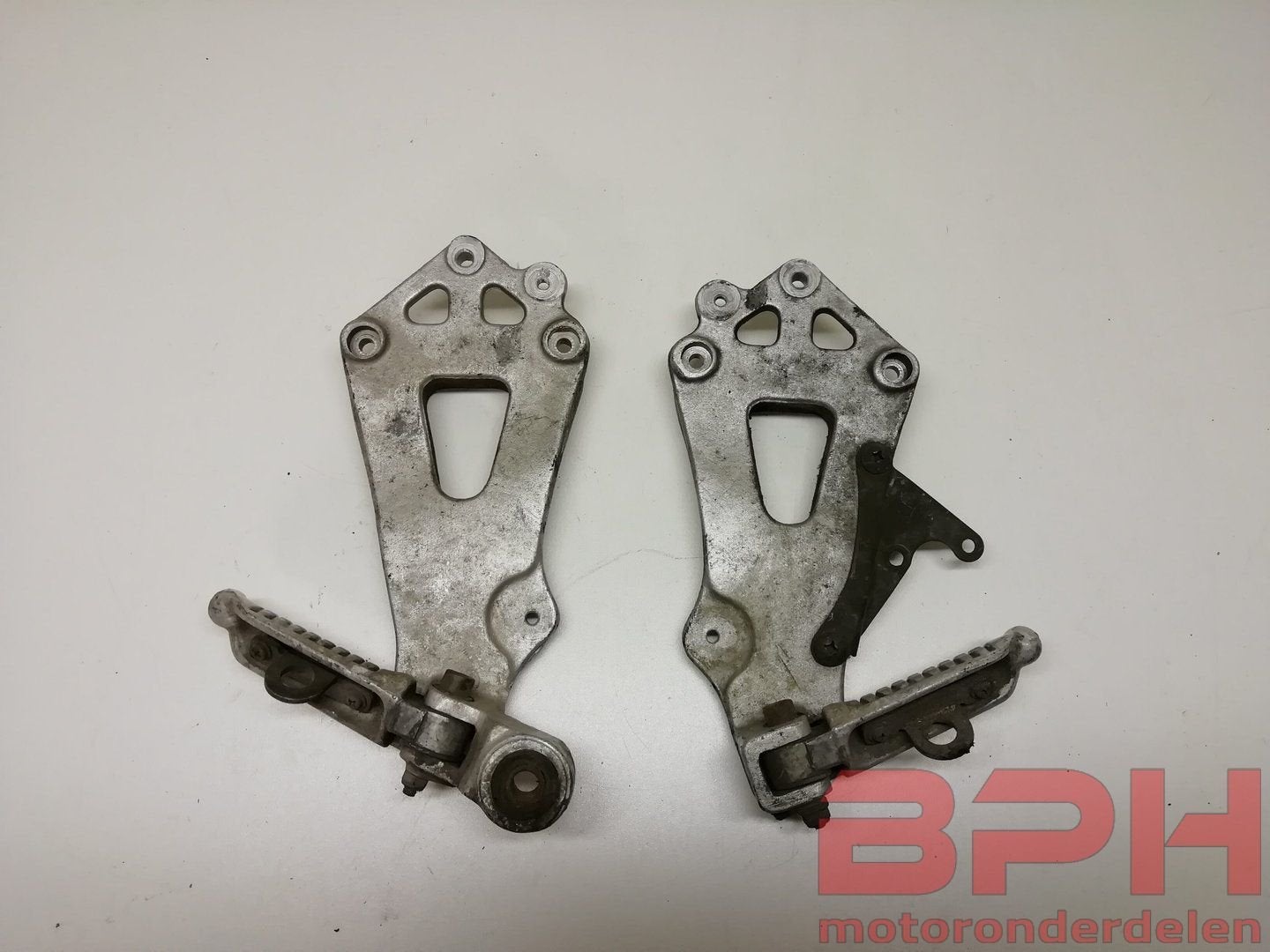 Duo voetsteunen Suzuki GSX-R 750 1985 - 1987 slabby slabside, -, Utilisé, -, -