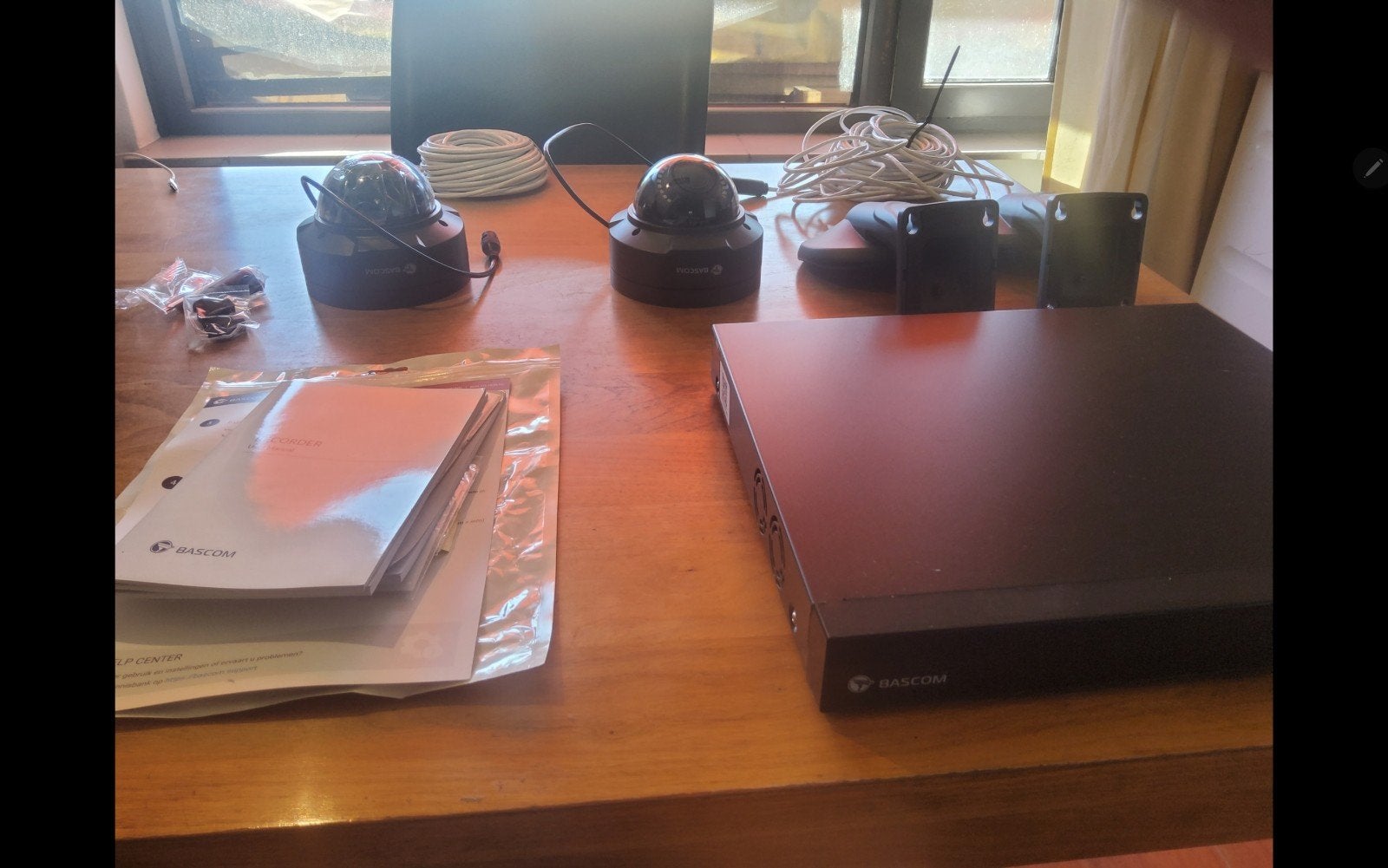 Bascom beveiligingscamera's met 3000 Gb 16 kanaals recorder, Audio, Tv en Foto, Ophalen of Verzenden