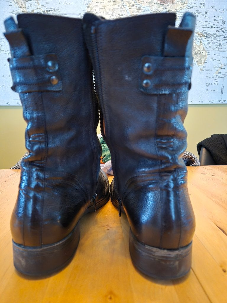 Think! Veterlaars Denk zwart maat 42, Kleding | Dames, Schoenen, Hoge laarzen, Zwart, Ophalen of Verzenden, Zo goed als nieuw