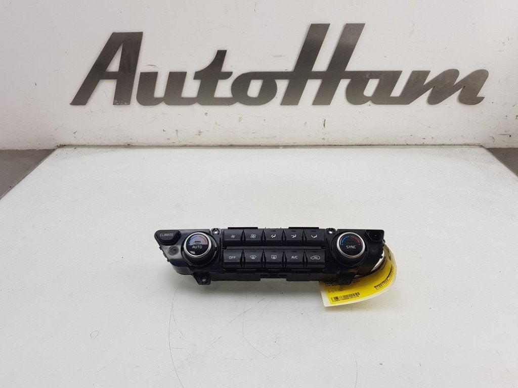 BEDIENINGSPANEEL VERWARMING Kia Sportage (QL), Auto-onderdelen, Info@kia.de, Theodor-Heuss-Allee 11
60486  Frankfurt am Main, DE