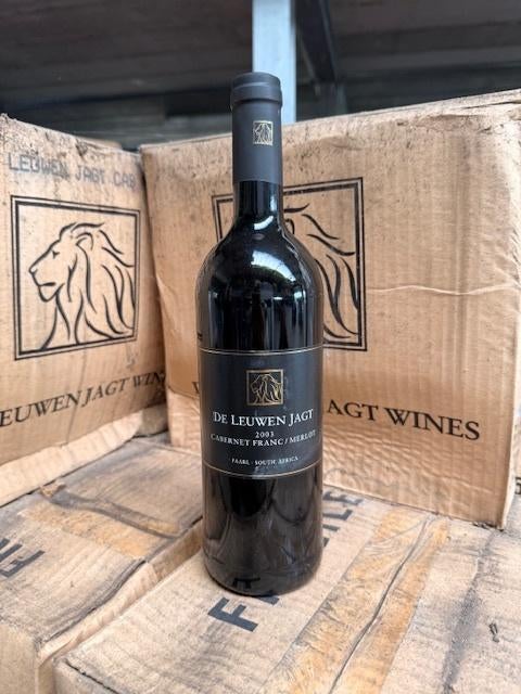 700 flessen De Leuwen Jagt 2003, Collections, Vins, Pleine, Enlèvement, Afrique, Vin rouge
