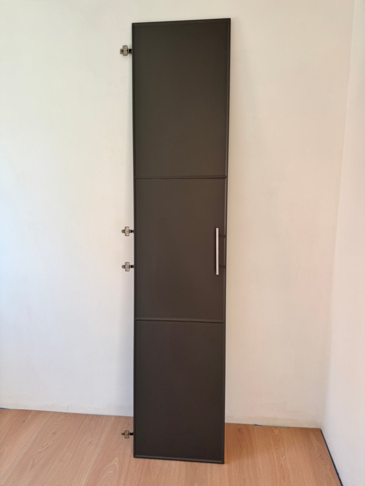 3 portes Pax couleur grise, Enlèvement, Comme neuf