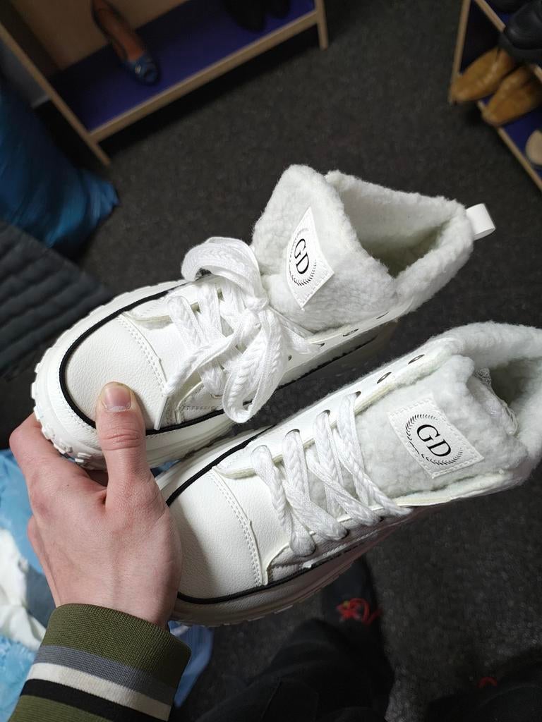 GD WITTE SCHOENEN NIEUW ZONDER DOOS, Ophalen, Schoenen