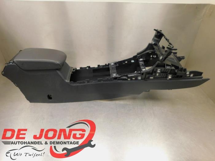 Armleuning van een Volkswagen Golf, Gebruikt, -, Volkswagen, -