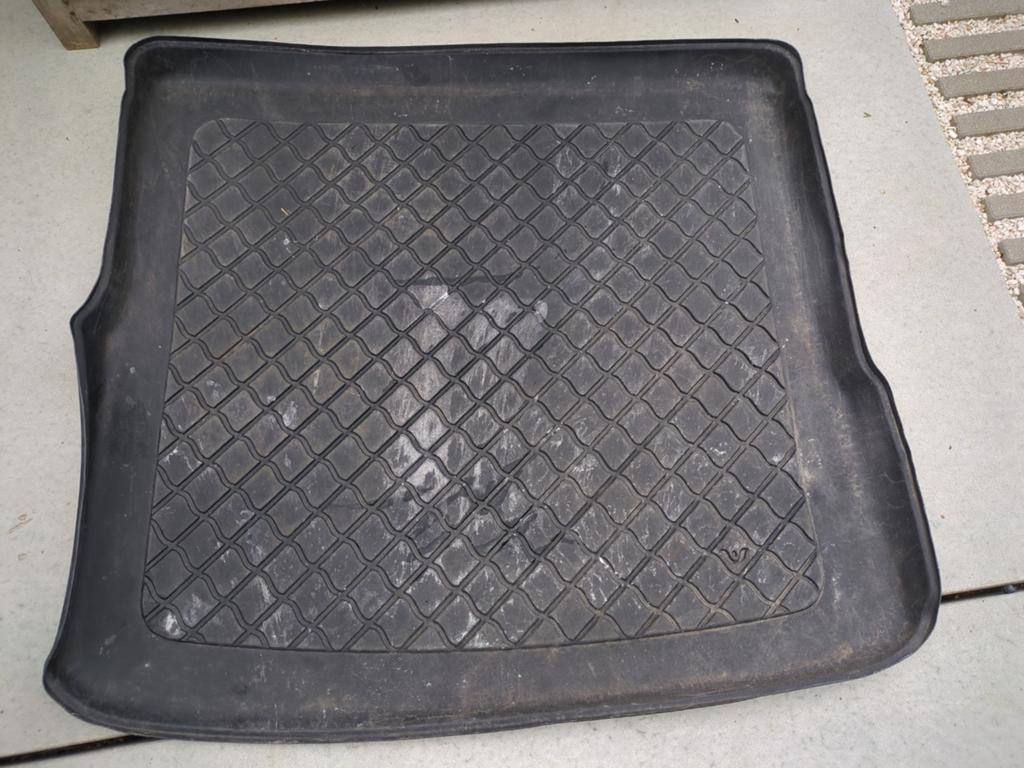 Kofferbakmat skoda enyaq, Auto diversen, Kofferbakmatten, Ophalen