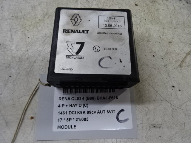 COMPUTER Renault Clio IV (5R) (01-2012/08-2021) (321169), Gebruikt, Renault, Peter-Huppertz-Straße 5
51063  Köln, DE, Dialog.deutschland@renault.de
