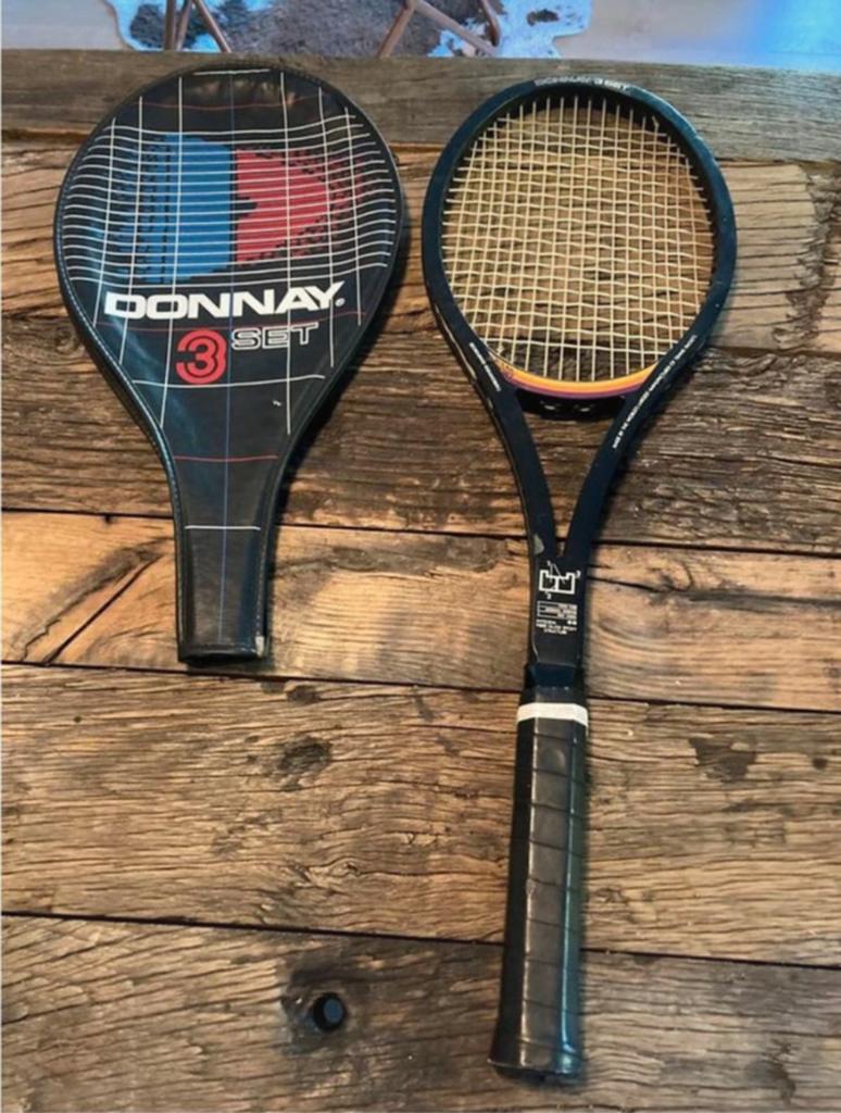 raquette de tennis vintage Donnay Medium en fibre de carbone, Enlèvement ou Envoi, Comme neuf