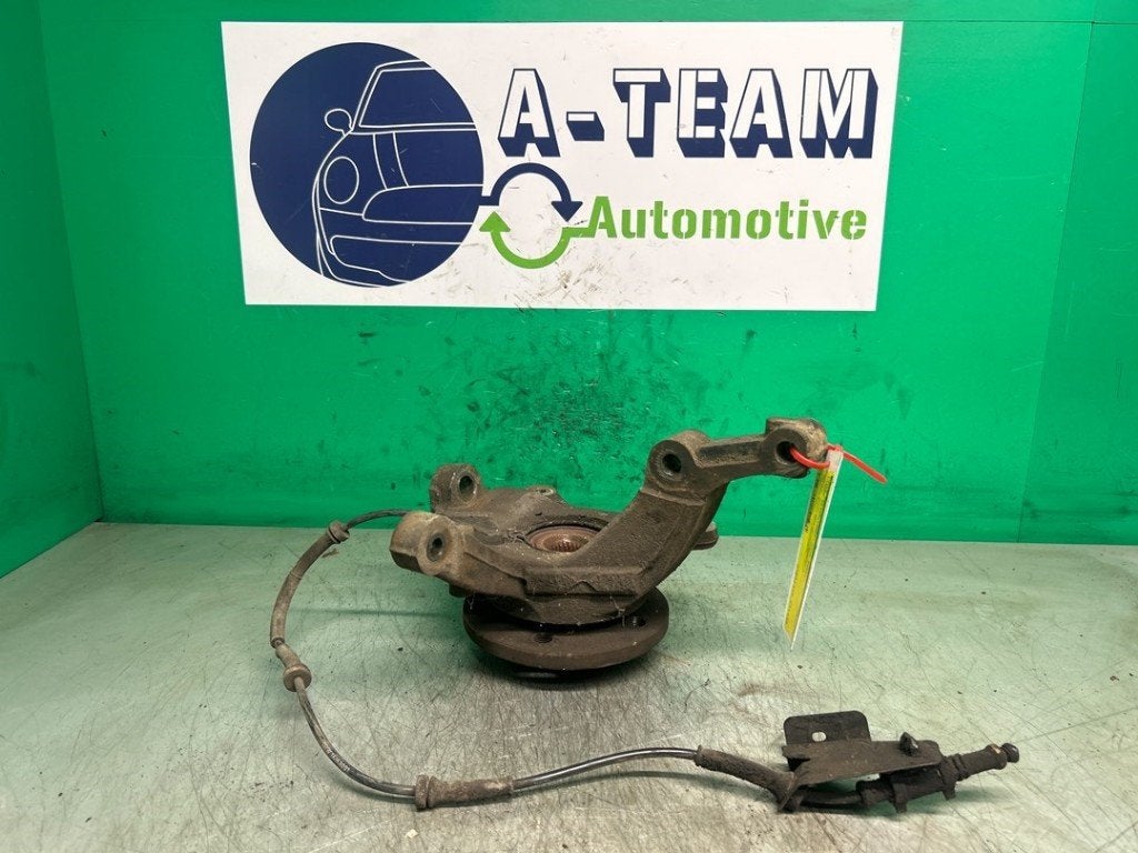 FUSEE AVANT DROITE Nissan Primastar (01-2001/12-2007), Autos : Pièces & Accessoires, Germany@nissan-services.eu, Kronenweg 38
50389  Wesseling, DE
