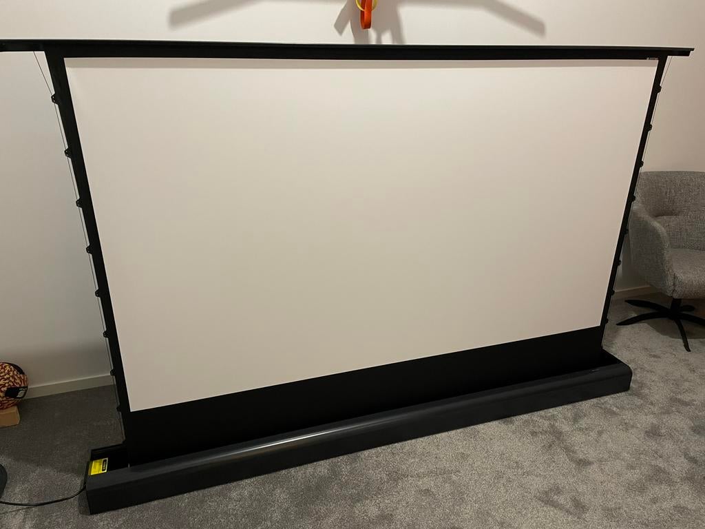 iVisions Electro FloorUp 4K Series projectiescherm 90”, Audio, Tv en Foto, Projectieschermen, Ophalen, Elektrisch, Zo goed als nieuw