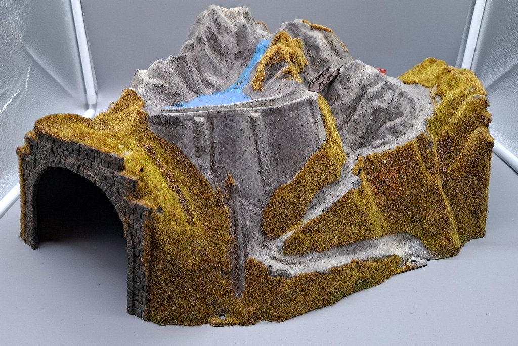 Modelspoorbaan bergtunnels, Hobby en Vrije tijd, Ophalen, Zo goed als nieuw, Brug, Tunnel of Gebouw