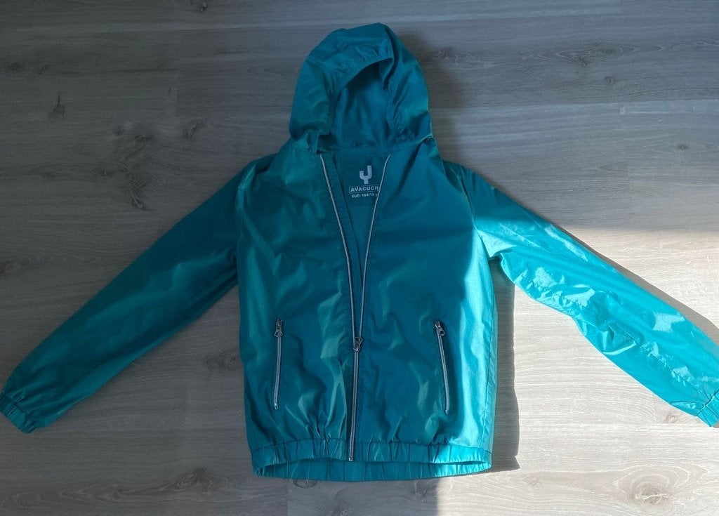 Regenjas Ayacucho,maat 164, Kinderen en Baby's, Kinderkleding | Maat 164, Meisje, Ophalen of Verzenden, Zo goed als nieuw, Ayacucho