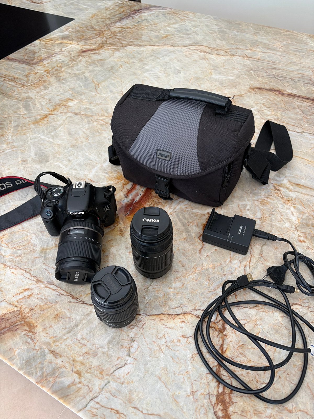 CANON EOS 600D met lenzen (3), Ophalen, Gebruikt, Canon