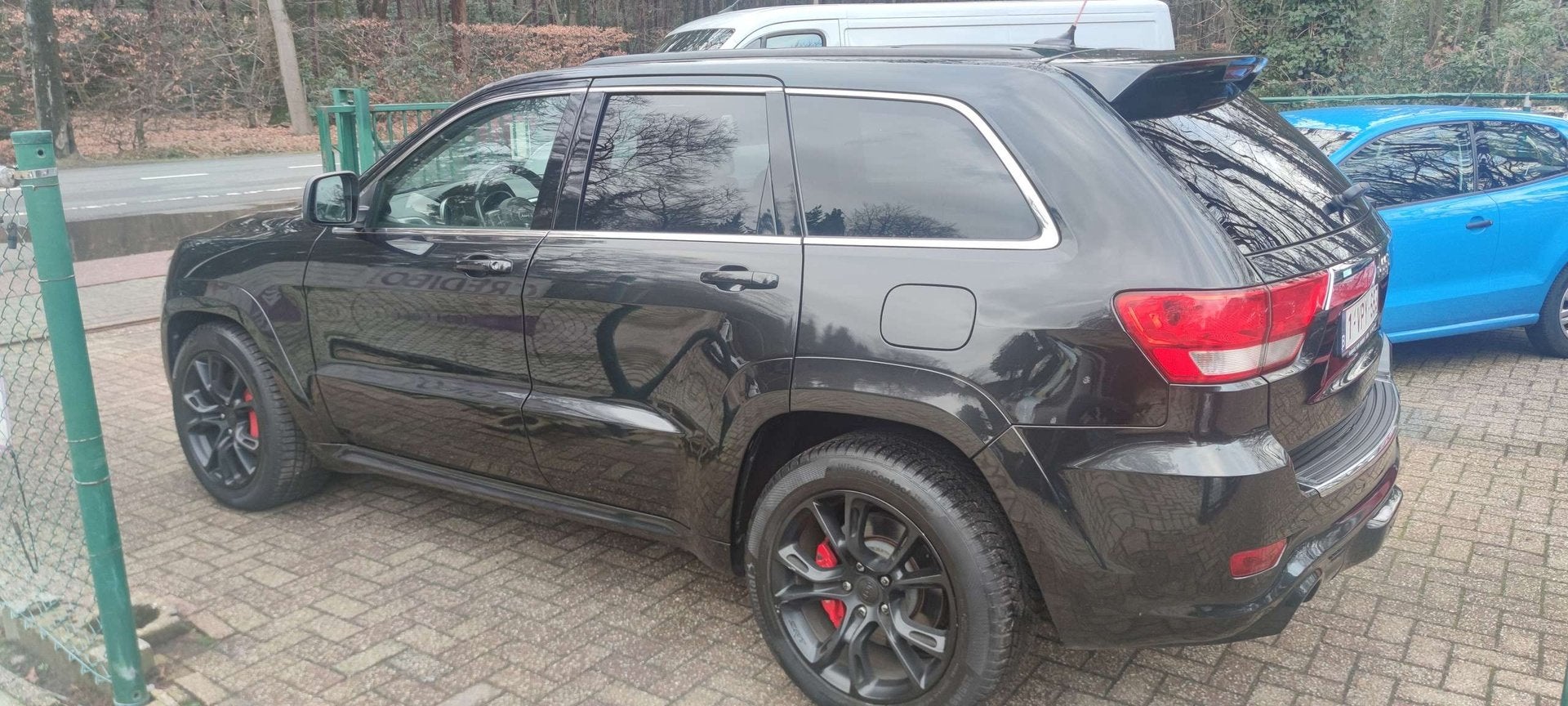 Jeep Grand Cherokee Grand Cherokee 6.4i V8 SRT8 ! LICHTE VRA, Automaat, Gebruikt, 344 kW, Navigatiesysteem