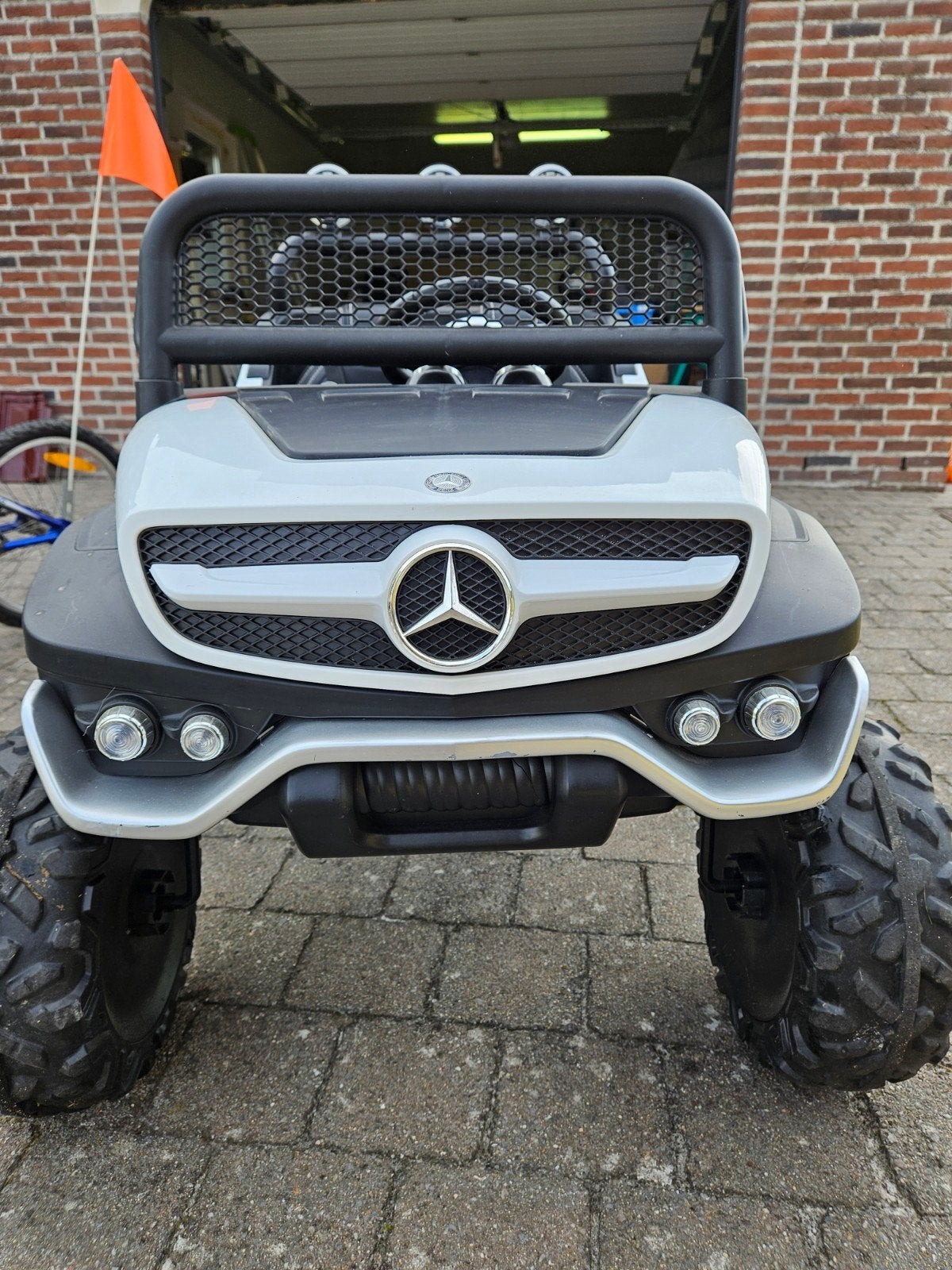 unimog mercedes enfant 530 valeur