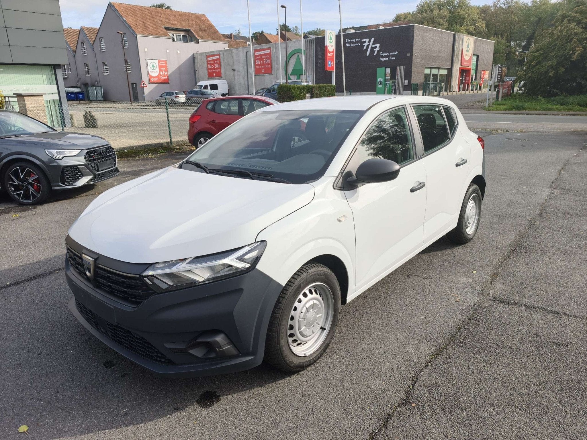 Dacia Sandero Sandero 1.0i SCe Access ( MOD 2022 ), Autos, Achat, Entreprise, Boîte manuelle, 5 portes