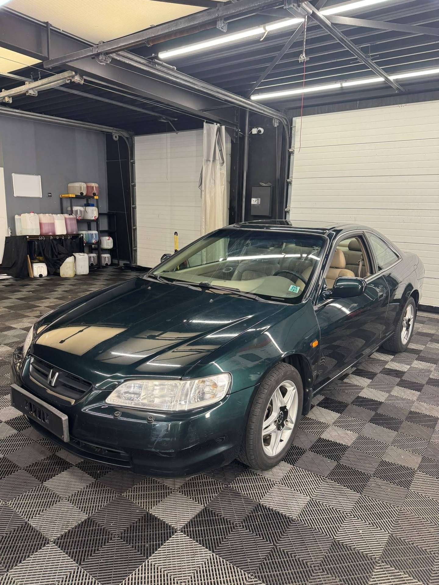 Honda Accord 2.0i 16v ES AUTOMATIQUE AIRCO, Auto's, Automaat, 4 zetels, https://public.car-pass.be/vhr/fc1f117a-11b3-4fe3-9f0b-d5069031e401
