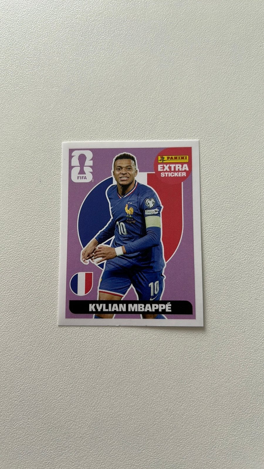 Kylian Mbappé paars, Hobby & Loisirs créatifs, Autocollants & Images, Enlèvement, Comme neuf