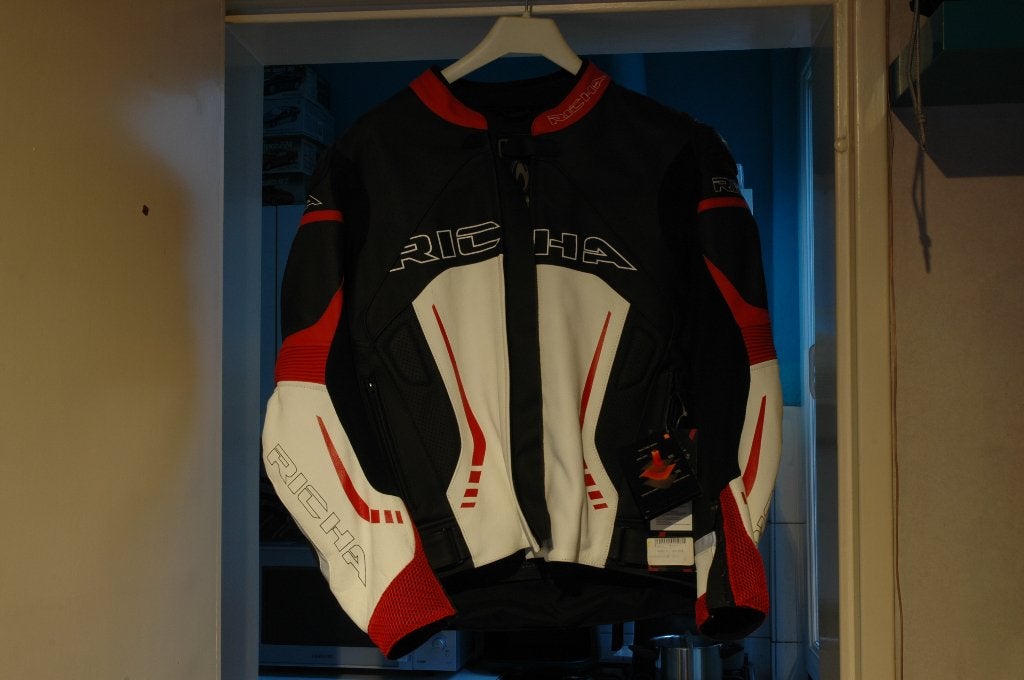 Richa motorvest Anaconda maat 52 nagelnieuw, Motoren, Kleding | Motorkleding, Heren, Jas | leer, RICHA, Ophalen