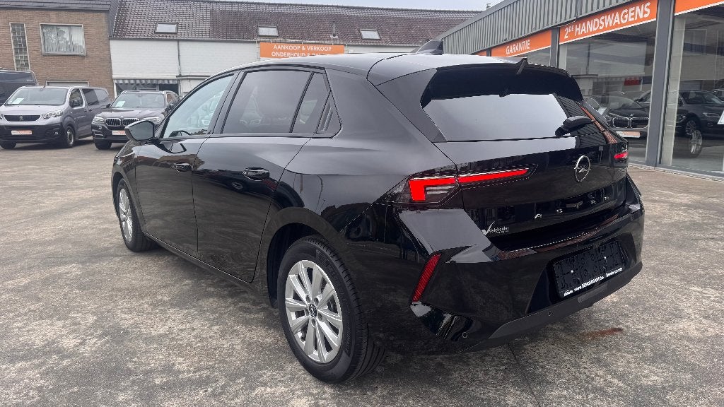 Opel Astra,1.2i Turbo, 2022, 7.439km's, Camera + Garantie, Auto's, Bluetooth, 1199 cc, Zwart, Bedrijf