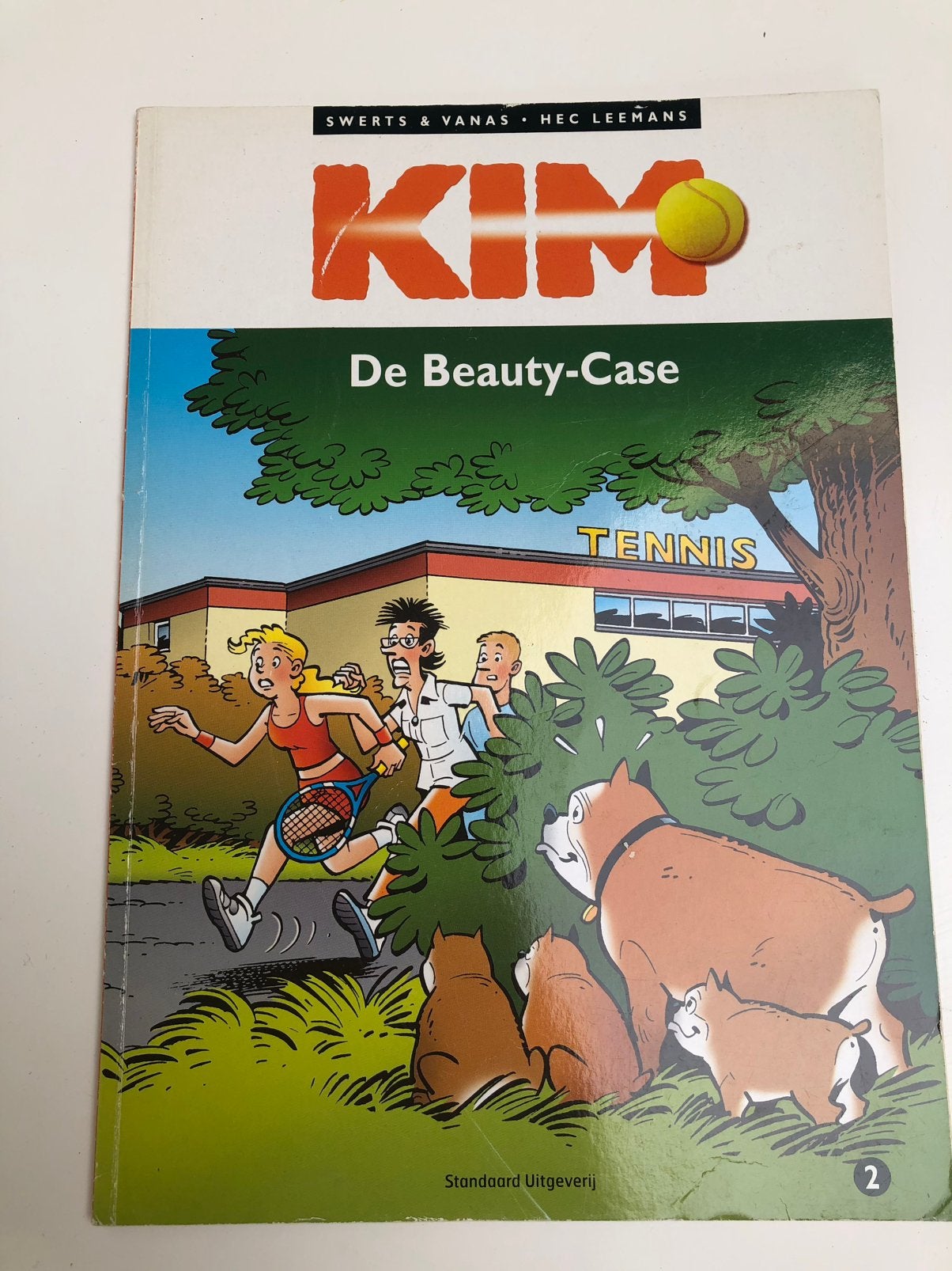 Tennis - Kim : De Beauty- Case, Eén stripboek, Ophalen of Verzenden, Zo goed als nieuw