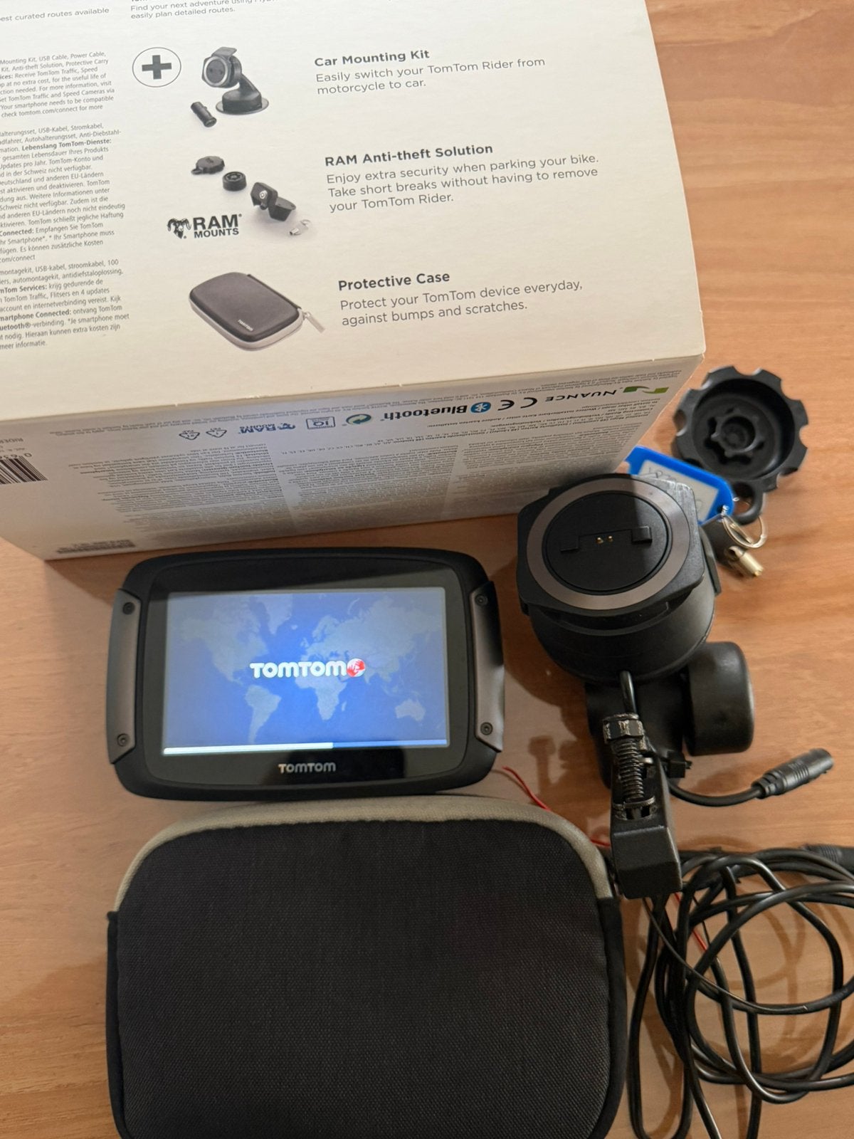 Totom 550 premium pack, Motoren, Ophalen, Zo goed als nieuw