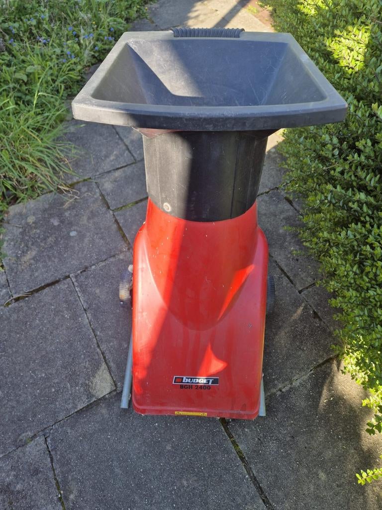 Broyeur et désherbeur fonctionnelle 100€ pour les 2, Utilisé, Électrique