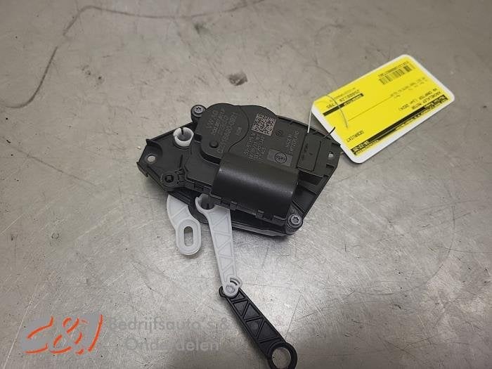 Clapet chauffage moteur d'un Volkswagen Crafter, Autos : Pièces & Accessoires, Moteurs & Accessoires, Volkswagen, -, 3 mois de garantie