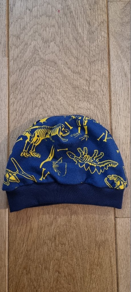 NIEUW artikel : Handgemaakte dino hoed, Ophalen of Verzenden, Nieuw, Jongen, Muts