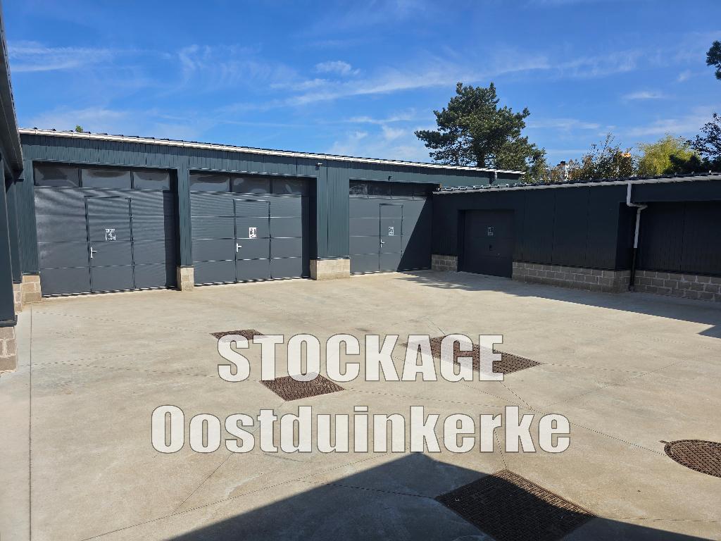 Exclusieve stockageruimtes  Koksijde/Oostduinkerke, Zakelijke goederen, Bedrijfs Onroerend goed, 135 m², Huur, Opslag of Loods