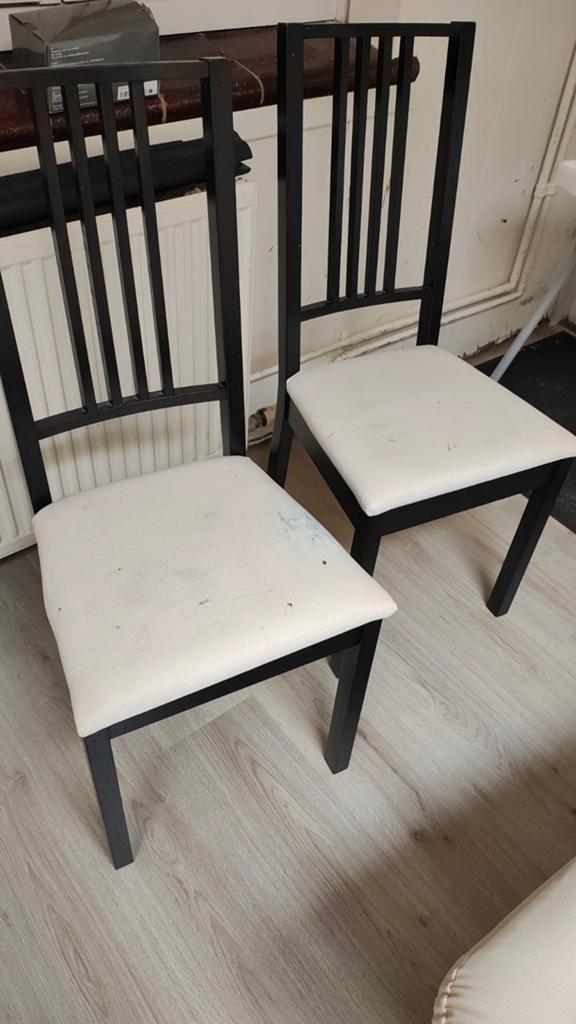 Gratis ikea stoelen, Ophalen