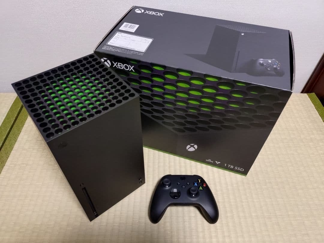 Xbox Series X + Games & Accessoires, Games en Spelcomputers, Ophalen, Zo goed als nieuw, Xbox Series X