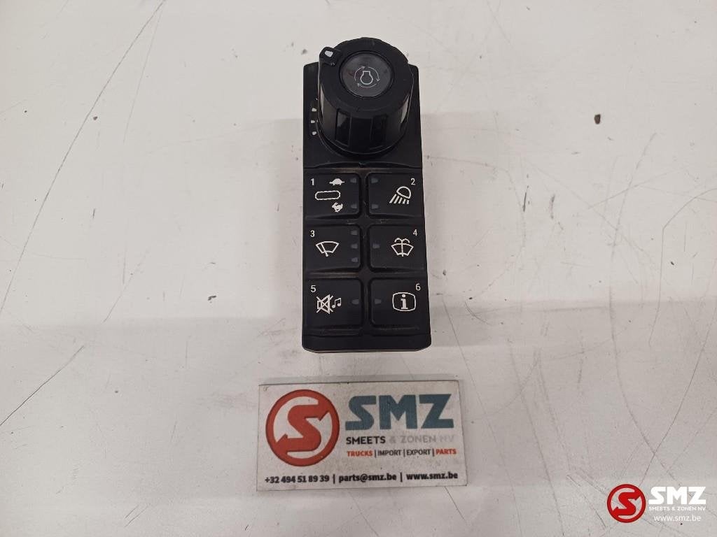 Keypad module Caterpillar, Articles professionnels