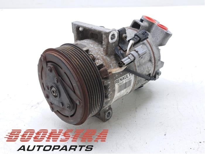 Pompe clim d'un Renault Clio, Renault, -, 3 mois de garantie, Utilisé