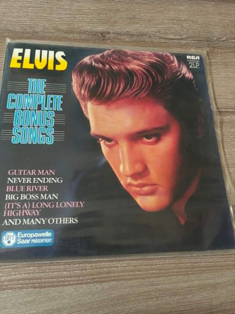 Elvis dubbel lp, The complete bonus songs Duitse persing,, Cd's en Dvd's, Vinyl | Rock, Ophalen of Verzenden, Zo goed als nieuw