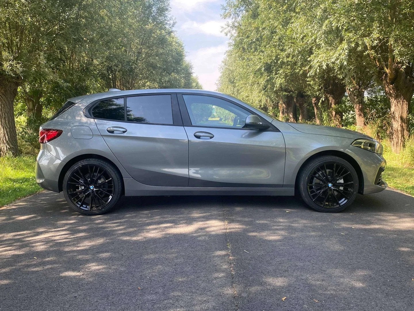 BMW 1 Serie 118 Live Cockpit,Apple carplay,Parkeerhulp,LED k, Autos, 100 kW, Argent ou Gris, Achat, Entreprise